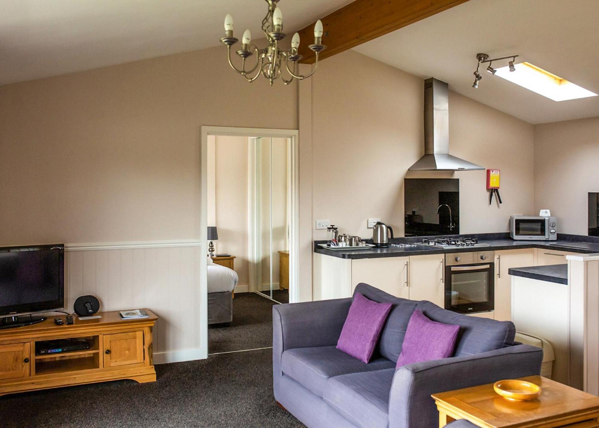 High Lodge Darsham Room photo