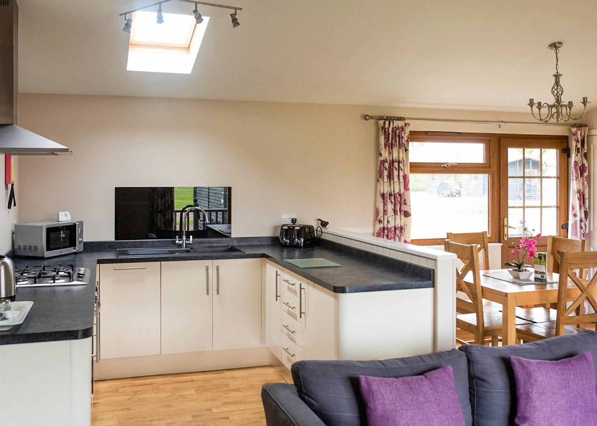 High Lodge Darsham Room photo
